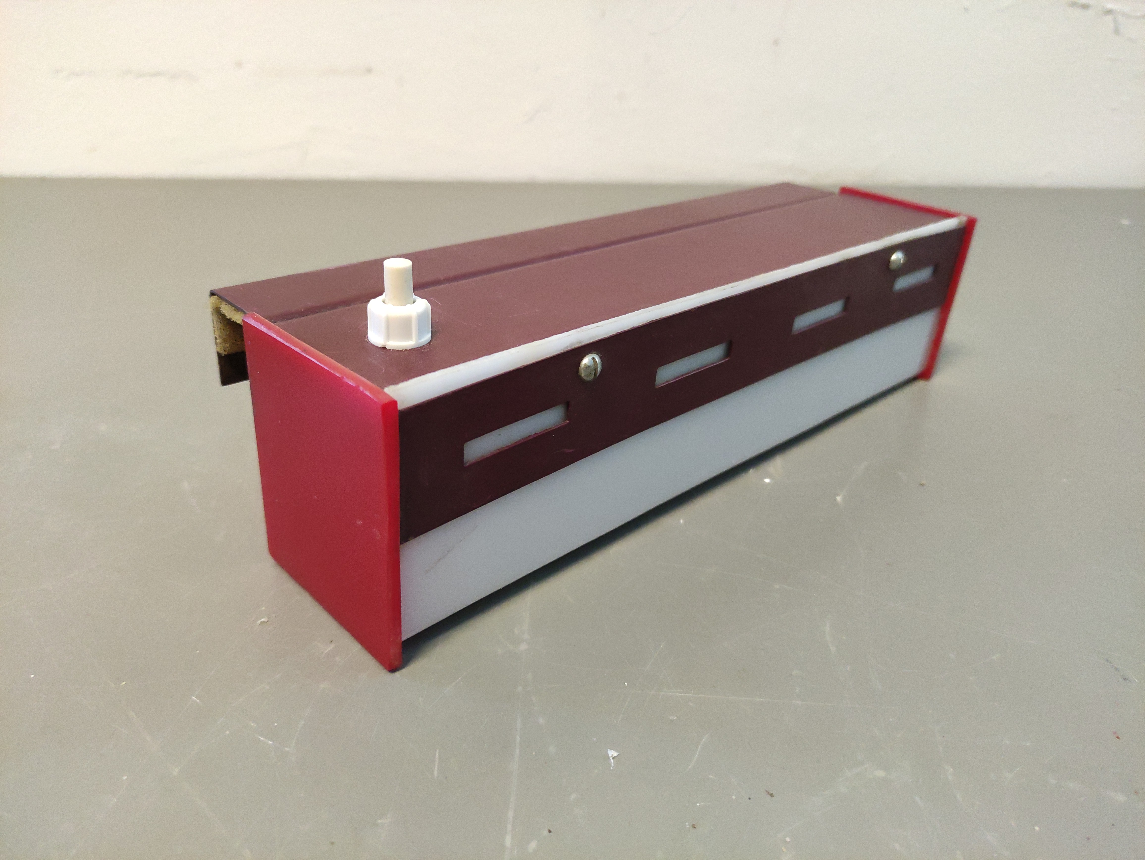 lampara aplique colgarcama metacril met e14 6.5x24.8x8 3u